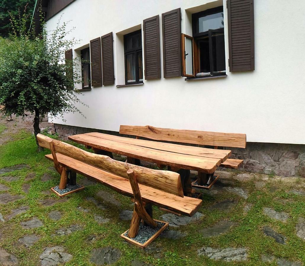Orli Hnizdo Villa Černý Dŭl Buitenkant foto